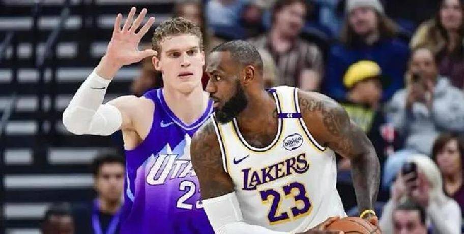 爱游戏体育-关键时刻体能课后；圣安东尼奥马刺豪取连胜备战德甲；目标明确；临场指挥获称赞