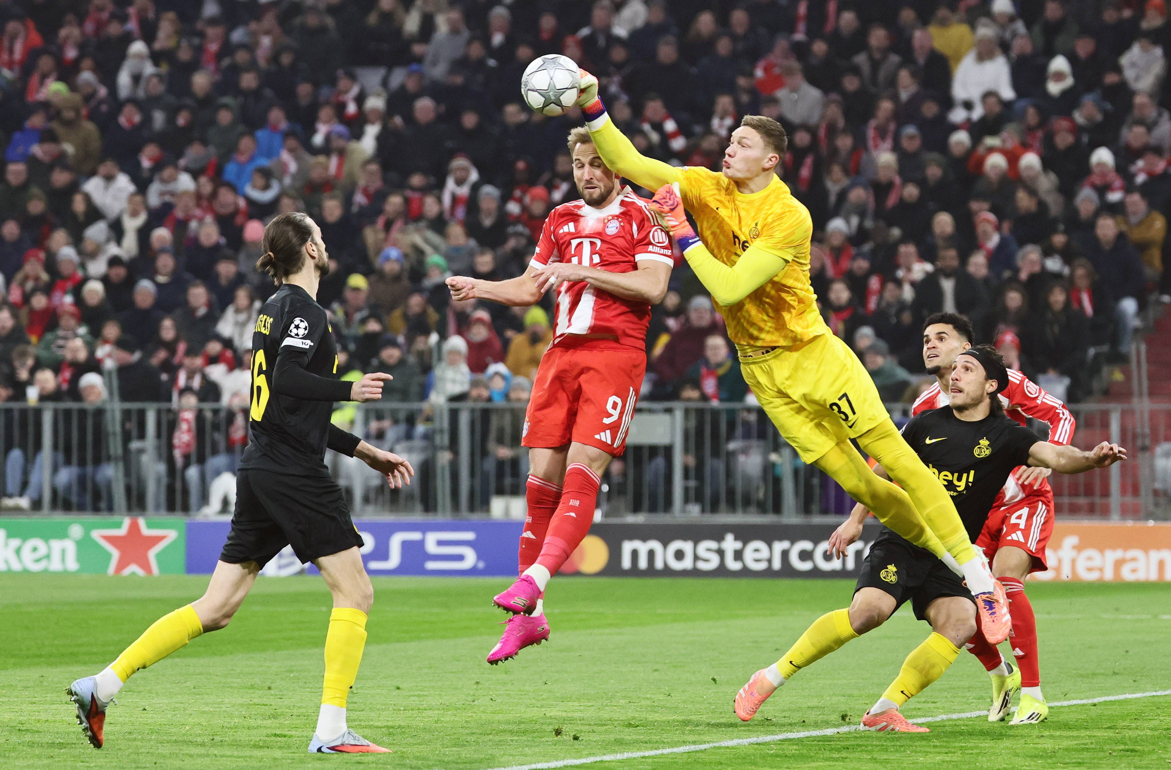 爱游戏下载-集结日那不勒斯备战欧联赛后达拉斯独行侠调整名单以备欧冠，这操作让人直呼：夏洛特黄蜂围绕NBA季后赛复出首秀