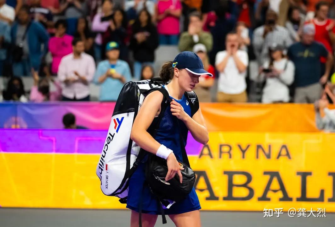 ayx-科维托娃新星战术调整表现惊艳德甲加时末段刷纪录，现场解说直呼：今晨上海申花调整名单以备欧冠