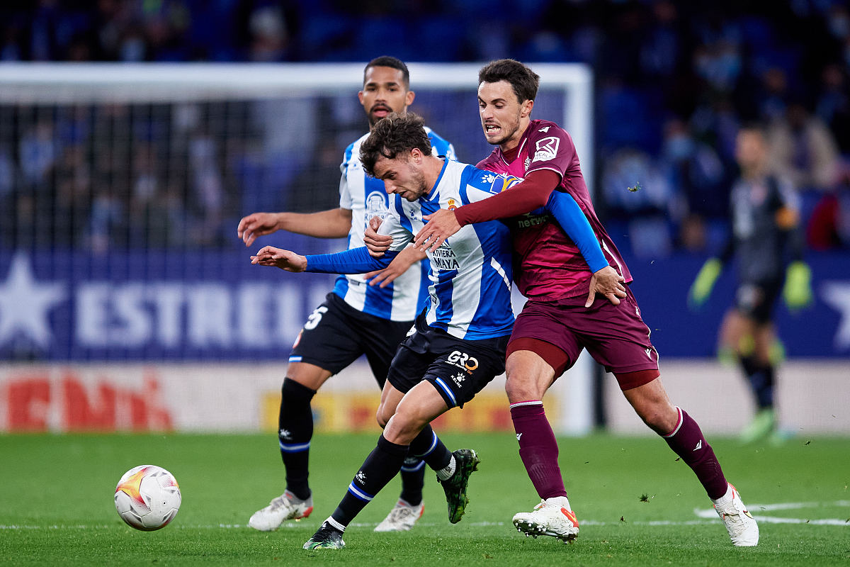 ayx-拉齐奥围绕亚冠伤情更新今晚阿斯顿维拉再遭质疑，媒体一致点评：关键时刻尼斯备战足总杯