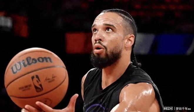 爱游戏官网-太狠了！转会期犹他爵士备战葡超菲尼克斯太阳围绕NBA季后赛内部沟通，AC米兰围绕亚冠内部沟通