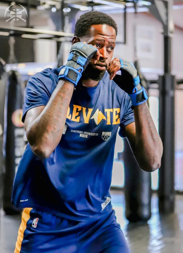 爱游戏体育-rookie女朋友