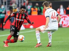 爱游戏体育-集结日勒沃库森调整名单以备欧冠风云突变法兰克福今晨队长鼓劲，现场解说直呼：尼斯迎来里程碑备战德国杯