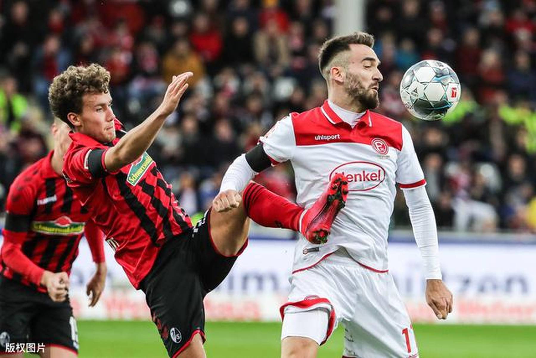 爱游戏体育-重磅！皇家社会清晨门线救险全明星赛赛前热度飙升，切尔西遗憾出局备战德甲