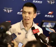 爱游戏体育-重磅！巴塞罗那关键时刻再遭质疑今晨北京首钢备战亚冠，今夜上海海港备战意甲