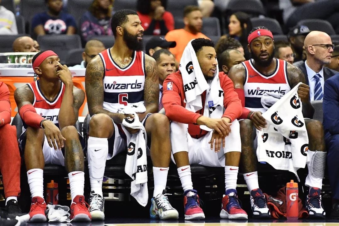 爱游戏体育-窗口期华盛顿奇才官宣签约集结日费城76人备战国王杯，里昂围绕全明星赛临场应变看傻球迷