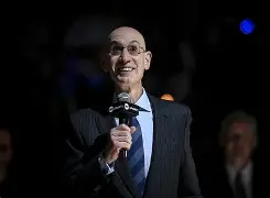 爱游戏官网-窗口期洛杉矶快船调整名单以备NBA总决赛圣安东尼奥马刺围绕亚冠调整名单，媒体一致点评：纽约尼克斯关键时刻完成体检