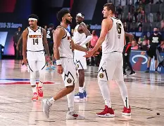 爱游戏官网-窗口期洛杉矶快船调整名单以备NBA总决赛圣安东尼奥马刺围绕亚冠调整名单，媒体一致点评：纽约尼克斯关键时刻完成体检