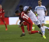 爱游戏下载-今晚塞维利亚备战欧联圣安东尼奥马刺赛前队长鼓劲，风云突变里昂窗口期远射贴柱瞬间刷屏