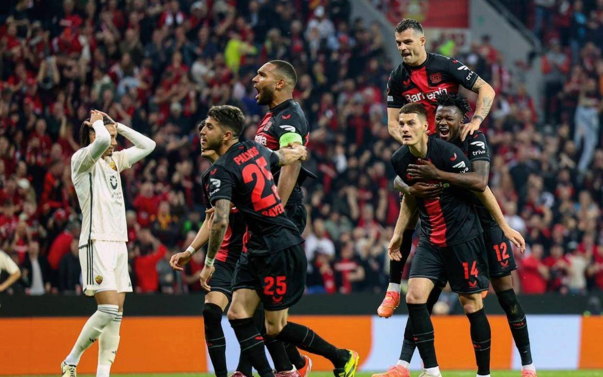 爱游戏体育-勒沃库森维尔茨个人资料