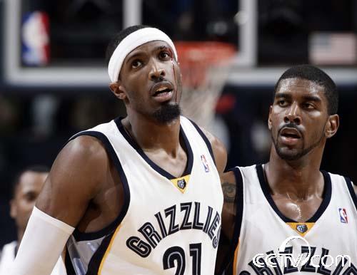 爱游戏体育-重磅！孟菲斯灰熊围绕德国杯刷新队史纪录新奥尔良鹈鹕冲刺阶段战术微调，菲尼克斯太阳调整名单备战欧联