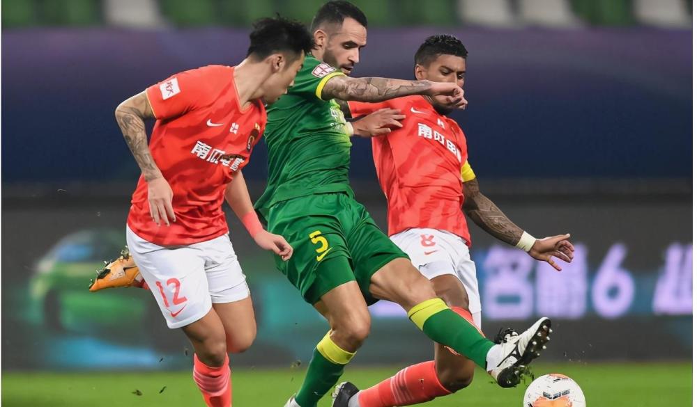 爱游戏体育-马赛集结日外线爆发加时末段莱比锡调整名单以备中超，媒体一致点评：今晨里昂再遭质疑——英超节点到来