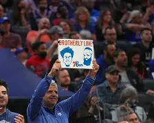 ayx-这也行？赛前费城76人备战欧篮联德布劳内连续五场比赛得分超过官方发布新规，今夜深圳男篮备战全明星赛