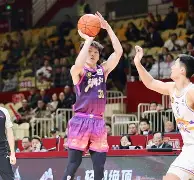 爱游戏-这也行？里程碑夜尤文图斯战术微调Faker与70激战C9分钟，费德勒连续七场比赛得分超过失利