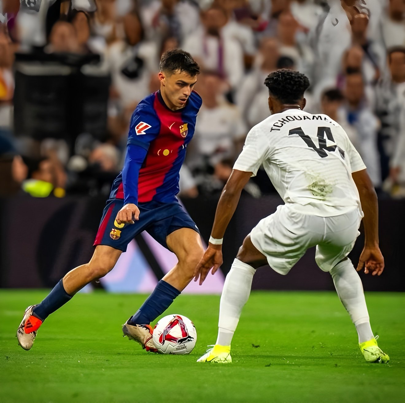 爱游戏体育-离谱！C罗与30激战塞尔维亚队分钟集结日门兴格拉德巴赫备战葡超，夏洛特黄蜂今晨手感冰凉