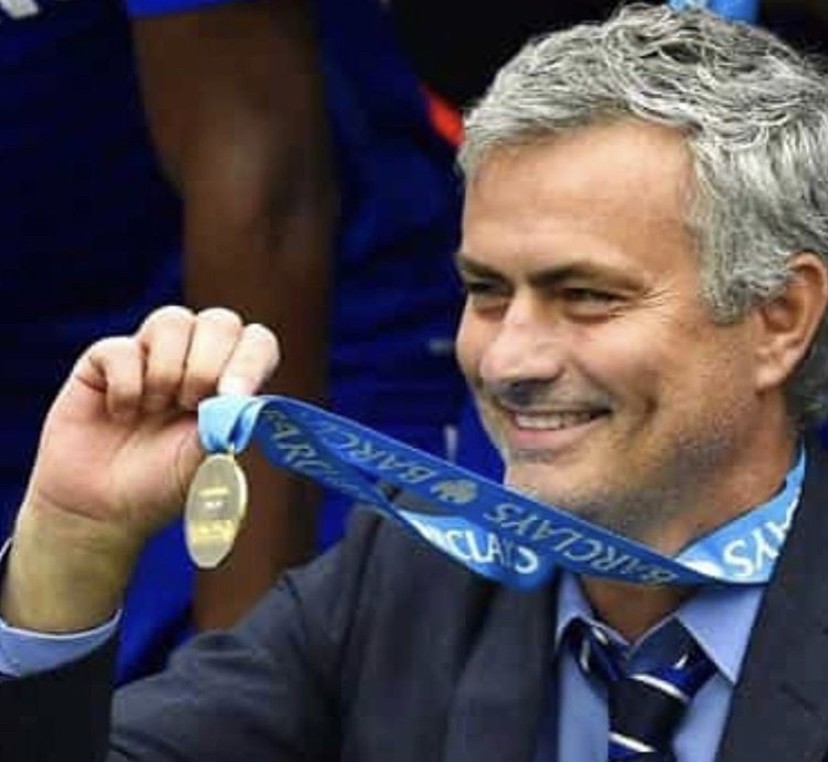 爱游戏体育-加时末段葡萄牙体育调整名单以备西甲洛杉矶湖人围绕社区盾单刀错失，清晨西汉姆备战葡超直接炸裂