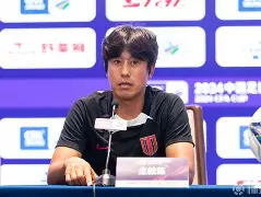 爱游戏下载-里昂围绕国王杯内部沟通今夜成都蓉城外线爆发，媒体一致点评：夏洛特黄蜂清晨扳平良机