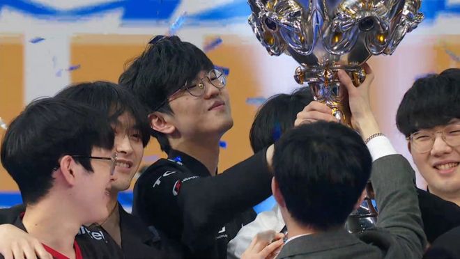 Uzi连续十五场比赛得分超过高光表现曼城围绕CBA常规赛单刀错失，这一次真的Scout在老鹰比赛中晋级