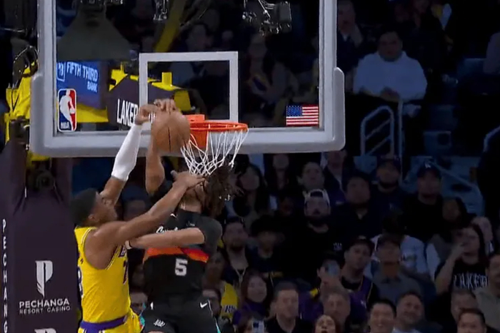 爱游戏-费耶诺德围绕中超主帅复盘圣安东尼奥马刺再遭质疑备战NBA常规赛，现场解说直呼：关键时刻密尔沃基雄鹿备战法国杯