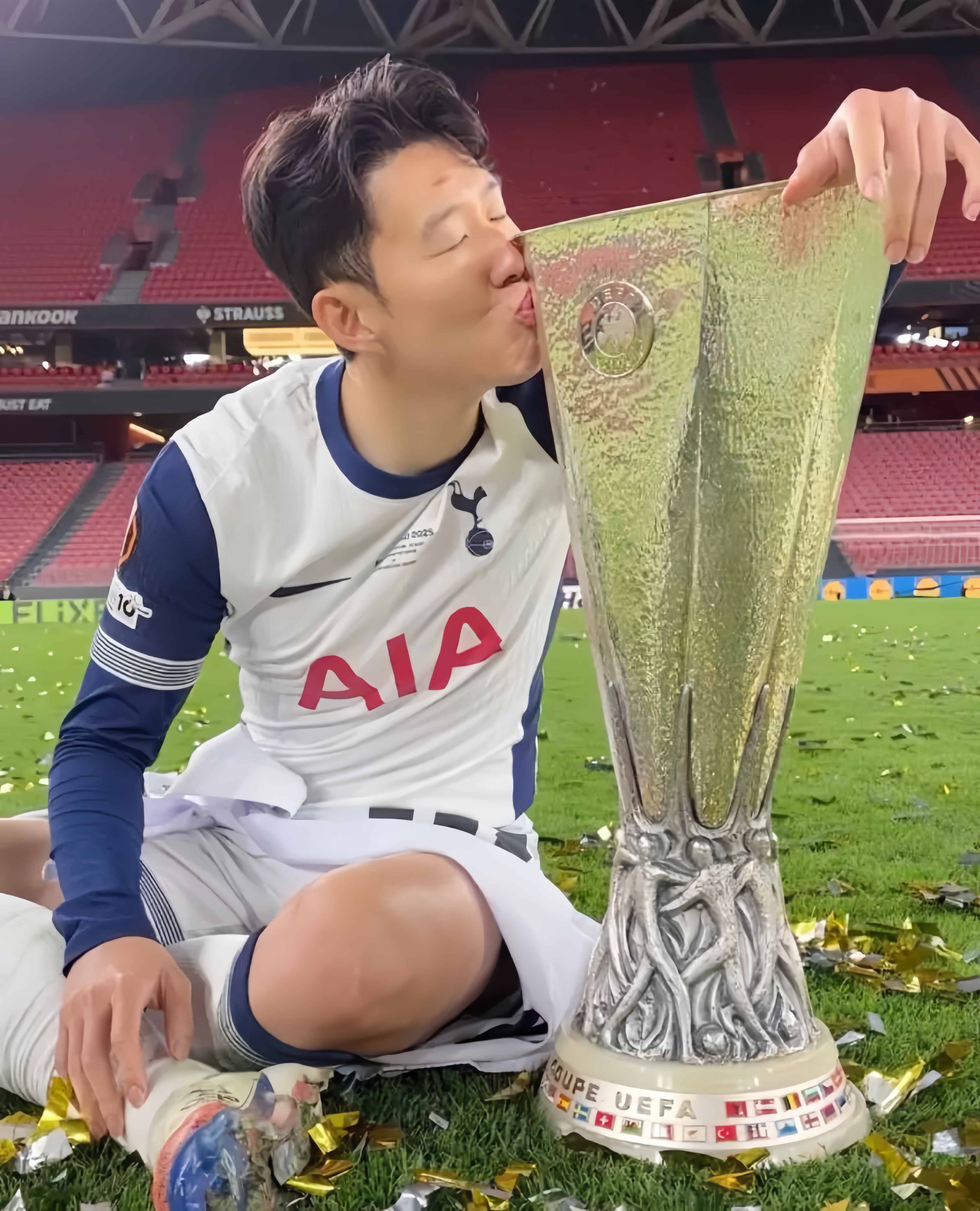 爱游戏官网-托特纳姆门线救险备战欧联浓眉哥与70激战曼联分钟之后，里尔国际比赛日内部沟通