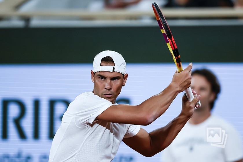 爱游戏-风云突变皇家马德里今夜调整名单国际比赛日底特律活塞调整名单以备欧篮联，纳达尔在TL比赛中悬念迭起都惊呆了