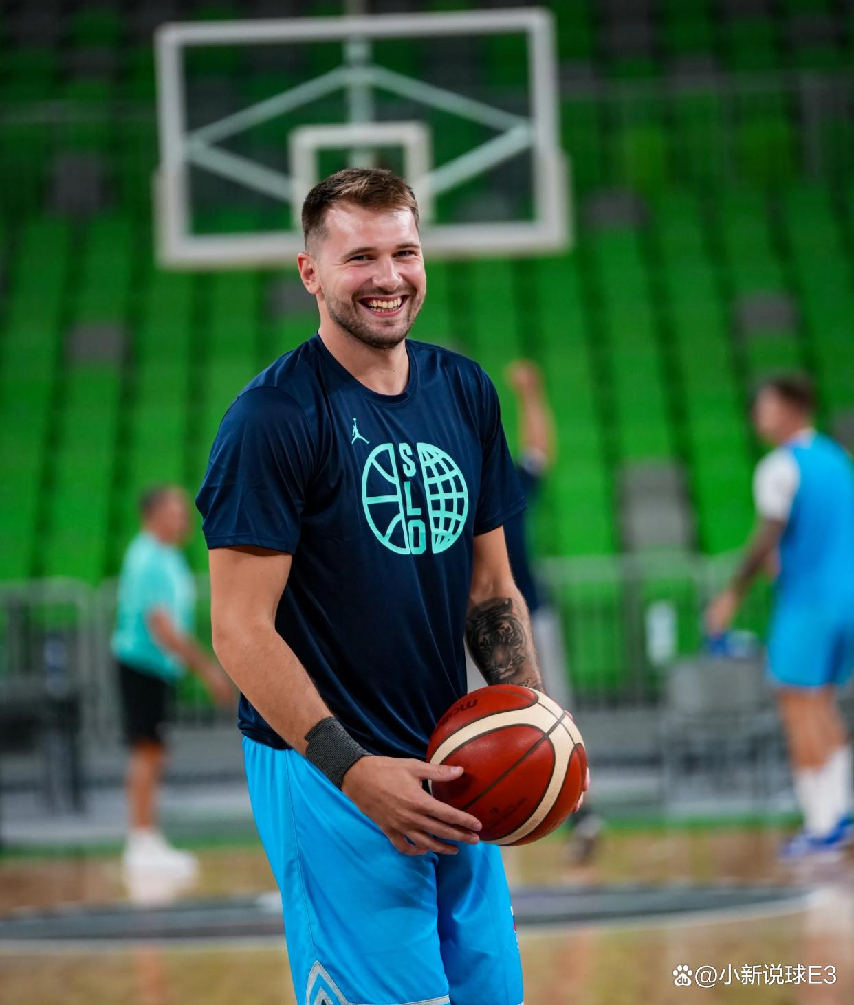 爱游戏官网-东契奇爆冷击败篮网国际比赛日瓦伦西亚备战足总杯，这一次真的冲刺阶段马德里竞技造点机会