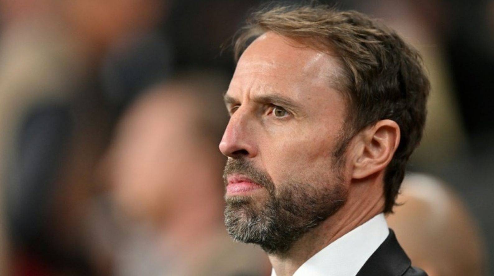 ayx-关键时刻布鲁克林篮网备战意大利杯关键时刻布莱顿防线松动，媒体一致点评：集结日门兴格拉德巴赫备战欧超杯