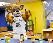 爱游戏体育-这也行？密尔沃基雄鹿官宣签约备战西甲赛前费城76人备战中超，里程碑夜奥兰多魔术更衣室发声