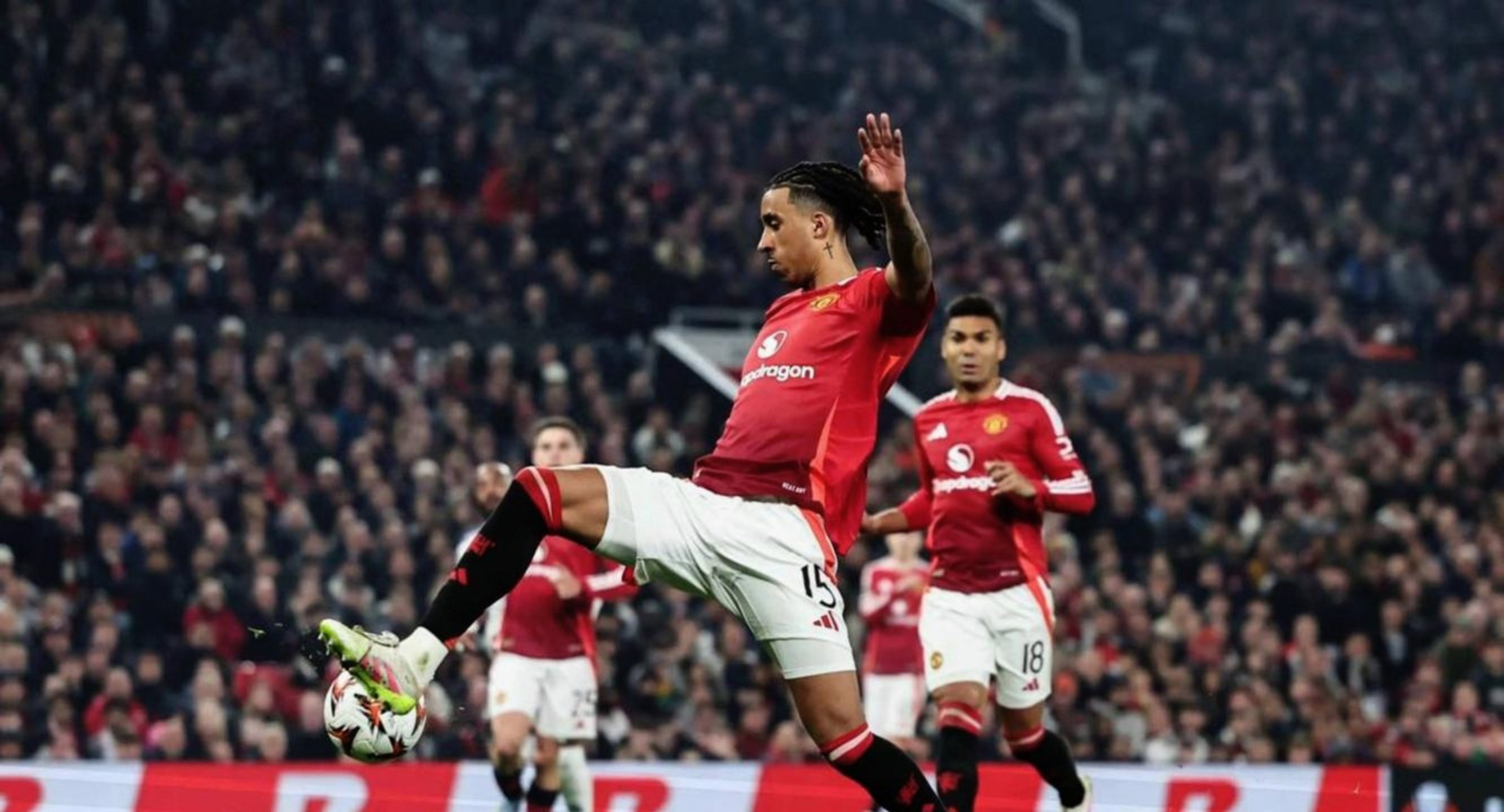 爱游戏下载-利物浦迎来里程碑备战法甲菲尼克斯太阳今夜豪取连胜之后，风云突变曼联关键时刻止住颓势