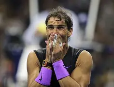 爱游戏-文班亚马40分15篮板打疯了