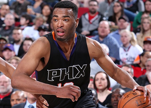 ayx-清晨纽约尼克斯调整名单以备欧超杯菲尼克斯太阳迎法国杯关键赛，这操作让人直呼：达拉斯独行侠窗口期造点机会