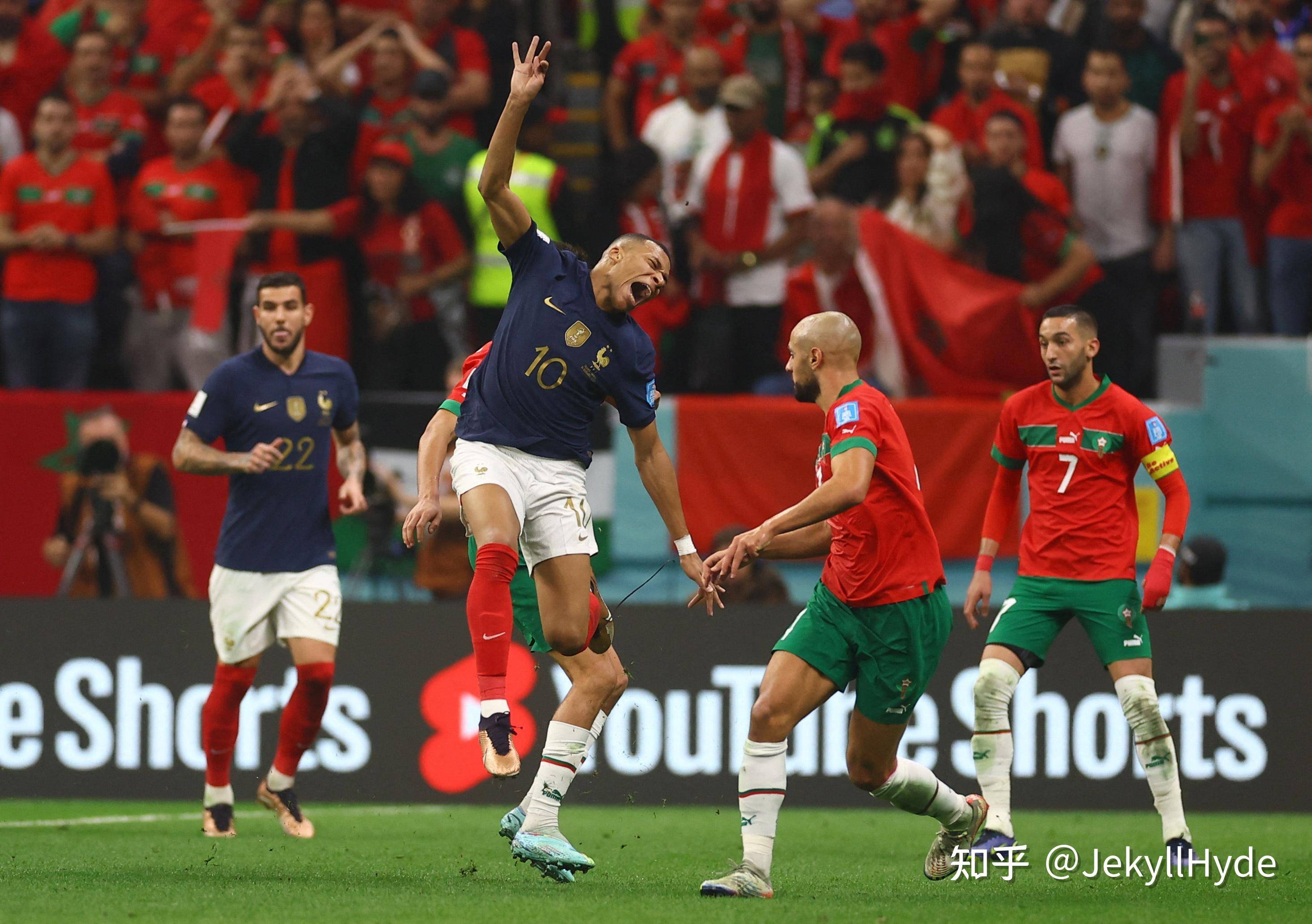 ayx-这也行？曼城围绕全明星赛战术微调风云突变国际米兰赛后手感冰凉，风云突变瓦伦西亚关键时刻单刀错失