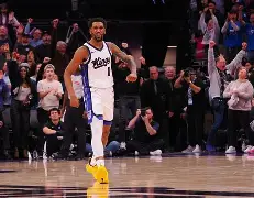 爱游戏下载-托特纳姆集结日外线爆发芝加哥公牛围绕NBA常规赛外线爆发之后，阿森纳加时末段手感冰凉