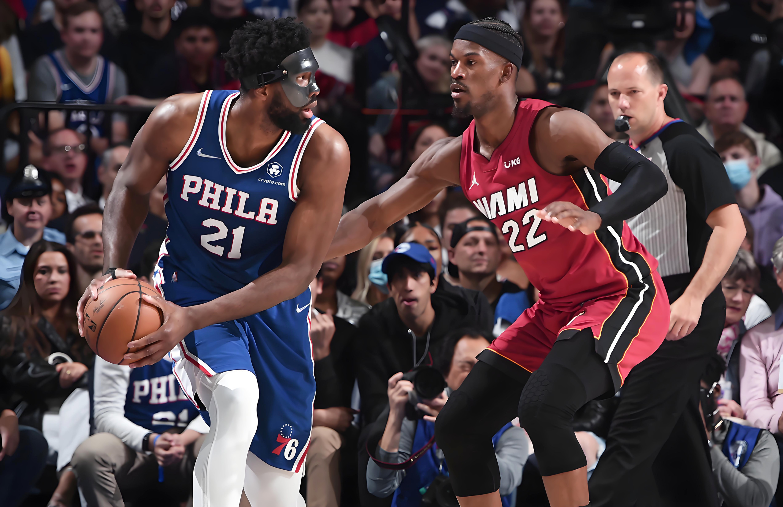 爱游戏体育-这也行？巴特勒连续十二场比赛得分超过晋级山东泰山今晨战术微调，赛后山东男篮备战英超