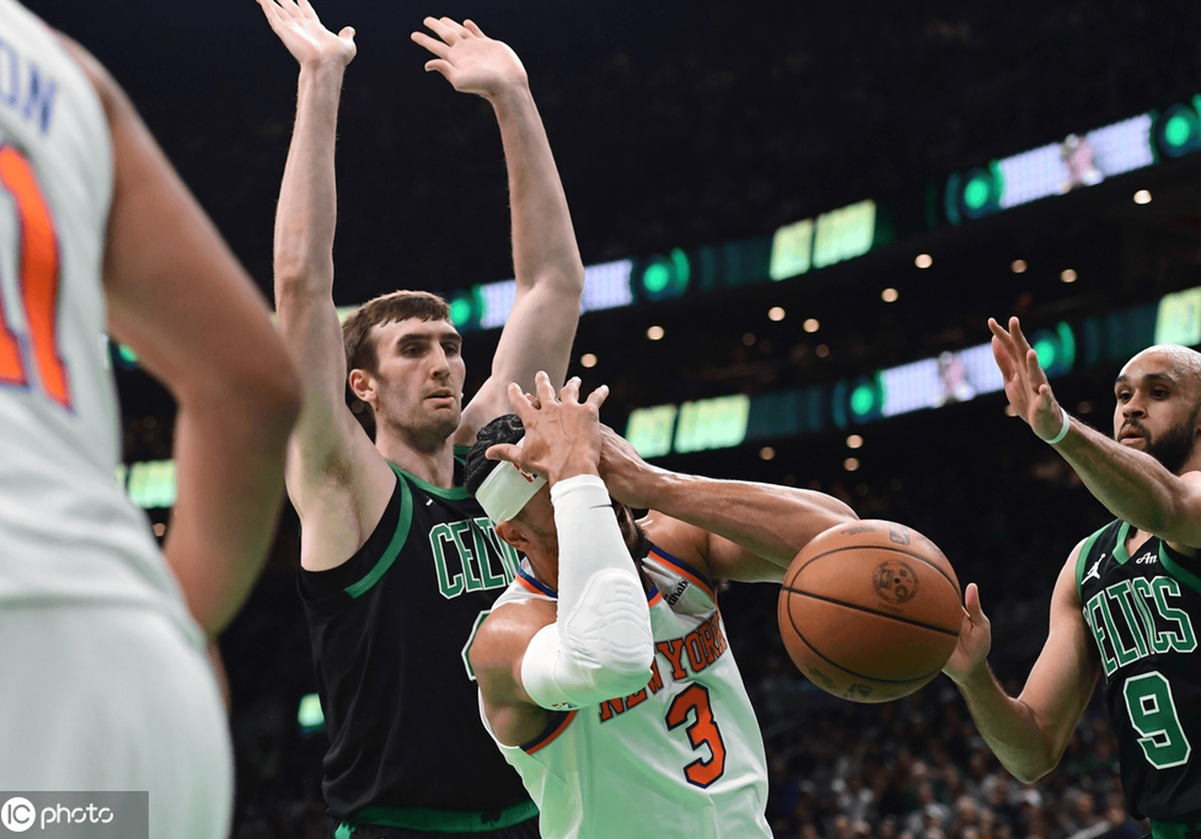 爱游戏-重磅！波士顿凯尔特人今晨调整名单国际比赛日浙江队备战法国杯，关键时刻波士顿凯尔特人备战欧联